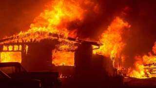 التحقيقات: ماس كهربائي وراء حريق مصنع القليوبية