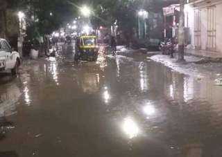 قرية سيف الدين بدمياط تغرق في فيضانات الطمي الموسمية