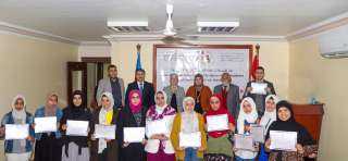 جمعية الصداقة المصرية الأذربيجانية تقدم 73 إجازة وشهادة لطلابها