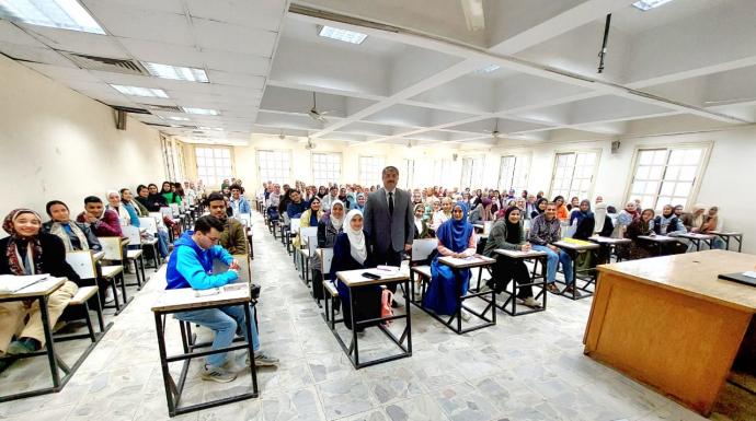 استمرار تدريس اللغة الأذربيجانية في مصر