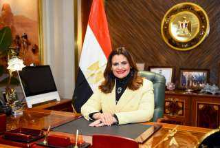 وزيرة الهجرة تصل باريس لتحفيز المصريين بالخارج على المشاركة في انتخابات الرئاسة