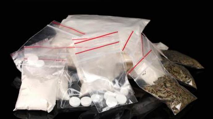 ضبط كمية من المخدرات بقيمة 10 ملايين جنيه مع عنصر إجرامي بالمرج