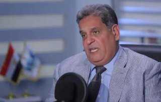 بورصة سعيدة..  حكايات وكواليس سوق المال مع الدكتور عاطف الشريف