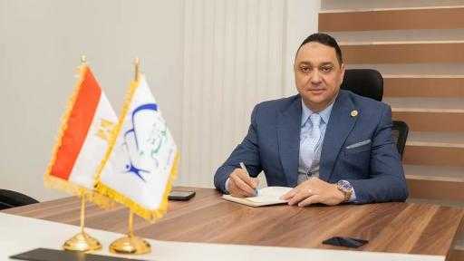 محمود جبر: تخفيض رسوم عبور السفن بقناة السويس يعزز تنافسية الممر الملاحي عالميا