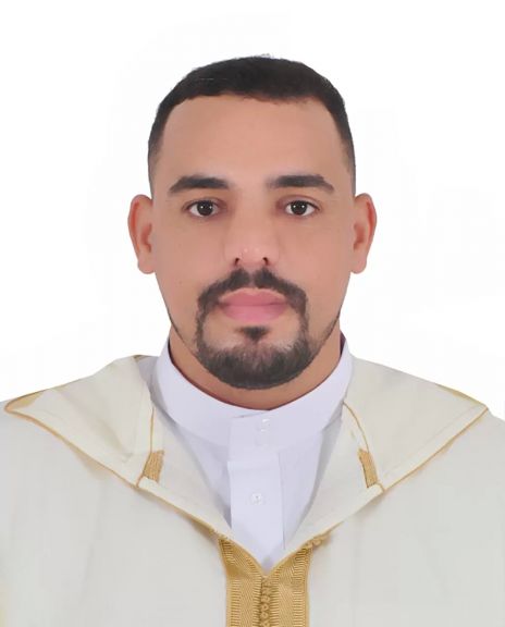 الكاتب المغربي رضوان الميموني