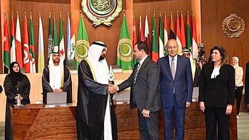 تكريم المهندس روحي العربي رئيس مجلس أمناء مؤسسة الجمهورية الجديدة للتنمية