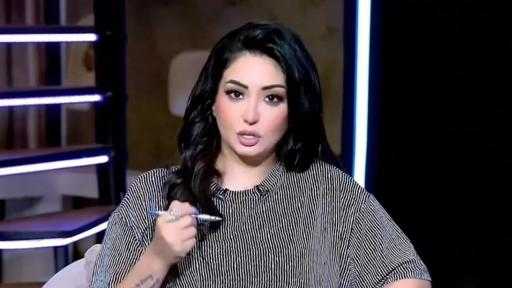 دكتورة دينا المصري تكتب.. مراية كدابة ولا منصة مفيدة؟
