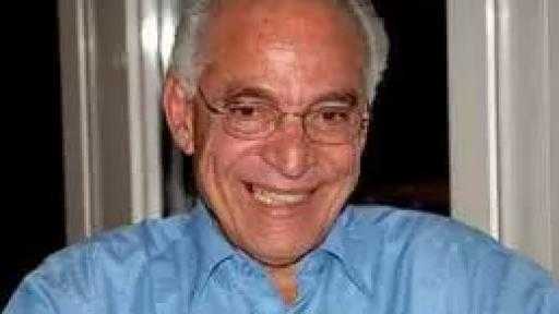 العالم فاروق الباز يوقع مع مرصد السديم كتاب “العرب والنجوم” في أبوظبي الدولي