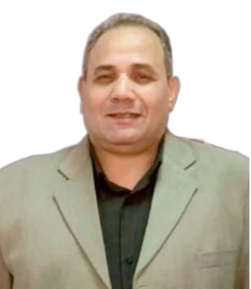 الكاتب الصحفي مظهر أبو عايد