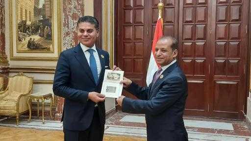 النائب مجدي البري يتسلم كارنيه عضوية مجلس الشيوخ: ”بداية لمسؤولية وطنية أتشرف بها”