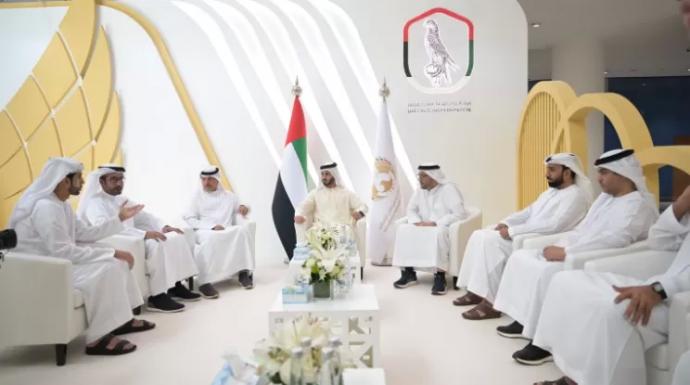 اتحاد الصقارين يشارك في معرض “العين 2025” للصيد والفروسية