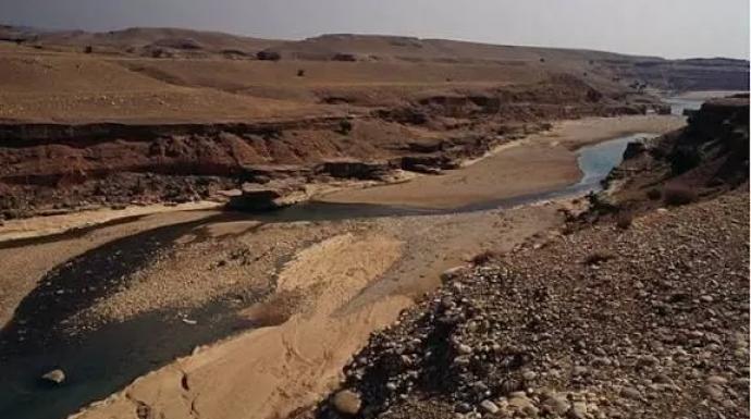 كارثة.. الرئيس الإيراني: نقل العاصمة من طهران أصبح ضرورة بسبب شح المياه