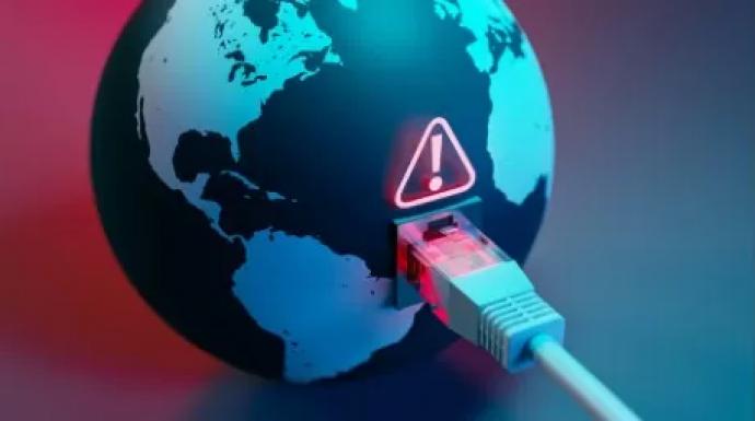 هشاشة الإنترنت – إنذار حقيقي في قلب البنية التحتية الرقمية