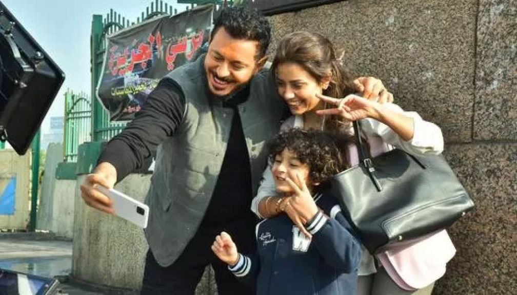 مشهد من مسلسل سابق، مصطفى شعبان وسهر الصايغ