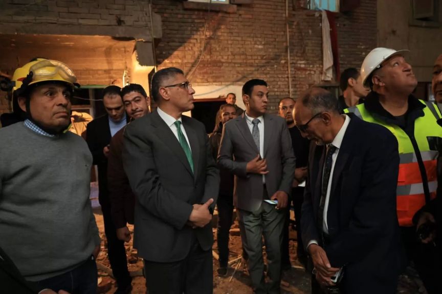 محافظ الجيزة بموقع الحادث 