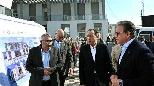 رئيس الوزراء يتفقد مشروع إنشاء مستشفى شبين القناطر المركزي