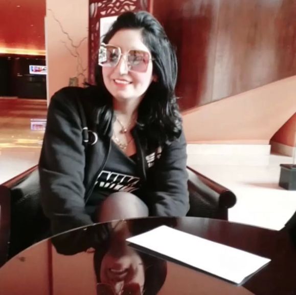 الكاتبة والمحررة الإعلامية الدكتورة دينا المصري