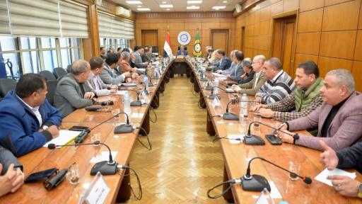 محافظ الدقهلية يعقد اجتماعا موسعا لإستعراض الاستعدادات لجولة الإعادة في انتخابات البرلمان