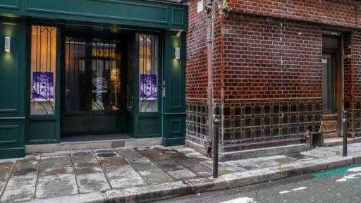 «بيوت الدعارة» تشعل أزمة سياسية جديدة في فرنسا