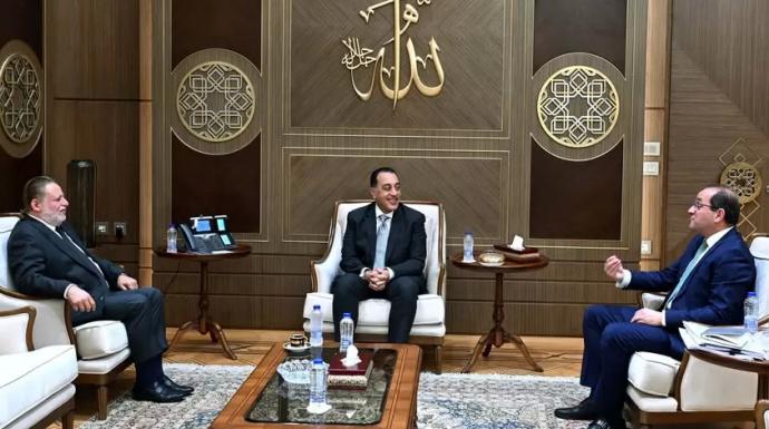 مدبولي يوجه بتناغم السياستين المالية والنقدية لخفض التضخم