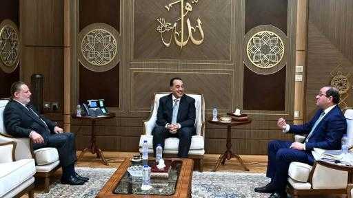 مدبولي يوجه بتناغم السياستين المالية والنقدية لخفض التضخم