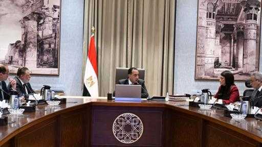 مدبولي: خفض الدين العام وتخفيف أعباء خدمته أولوية قصوى