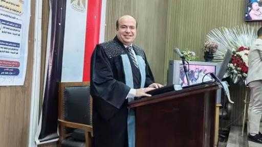 الدكتور أحمد فتحي المأذون يحصل على دكتوراه الفلسفة في التربية من جامعة الزقازيق