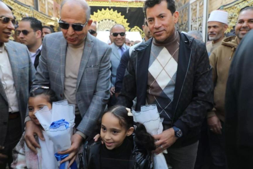 وزير ال؛ الشباب ومحافظ المنيا 