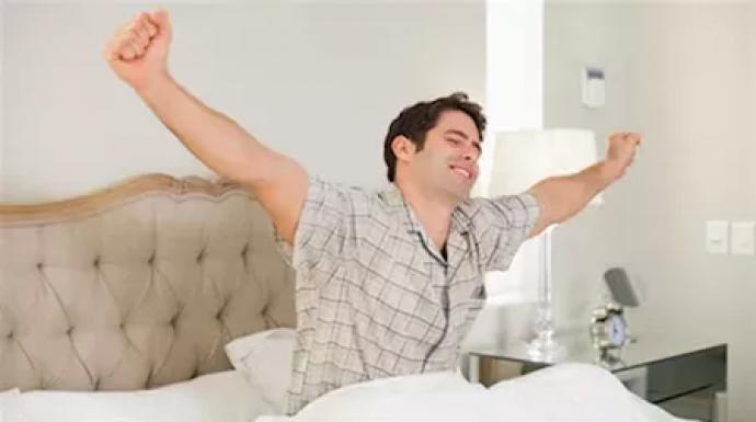 كبسولات غذائية.. نصائح طبيعية للشعور بالسعادة وتعديل المزاج