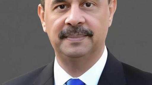 سوهاج :المحافظ يعلن عن إتاحة خدمة التصديق القنصلي بمكاتب البريد