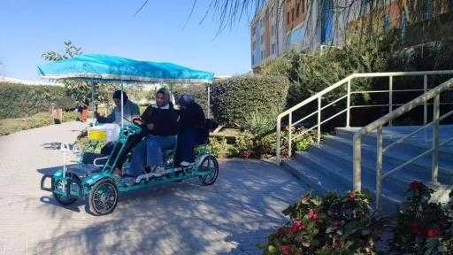 محافظ أسيوط: جامعة بدر بمدينة ناصر الجديدة تطلب نموذج المركبة الخفيفة الصديقة للبيئة لدراسته تمهيدًا لتشغيلها داخل حرم الجامعة .