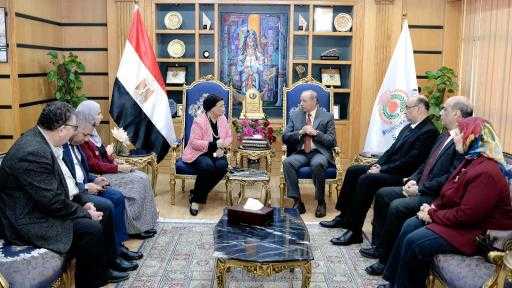 رئيس جامعة المنصورة ونائب وزير الصحة يوقِّعان بروتوكولًا لتعزيز التطوير والابتكار في المجالات الصحية والتوعوية والتعليمية وزير الصحة والسكان والمشرفة على المجلس القومي للسكان