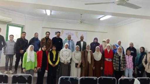 المنيا:إقامة ندوة تحت عنوان ( فن كتابة الشعر وأنواعه )