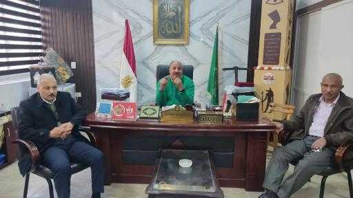 صابر عبد الحميد زيان، وكيل وزارة التربية والتعليم بالمنيا،يعقد اجتماعاأعضاء المطبعة السرية