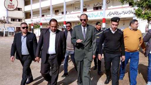 محافظ سوهاج يتفقد عددا من لجان انتخابات الإعادة لمجلس النواب بأخميم وسوهاج وساقلتة