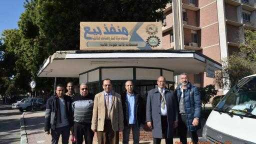 كلية تكنولوجيا صناعة السكر بجامعة أسيوط تستقبل لجنة فنية من شركة السكر والصناعات التكاملية لفحص وتشغيل وحدتي التخمر والتقطير .