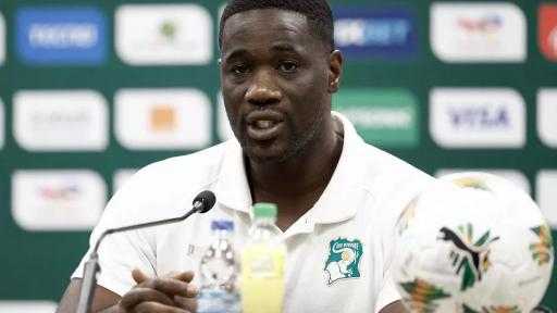 أضا يرد على تصريحات مدرب كوت ديفوار: ما قاله فاى سقطة كبيرة ولن تمر