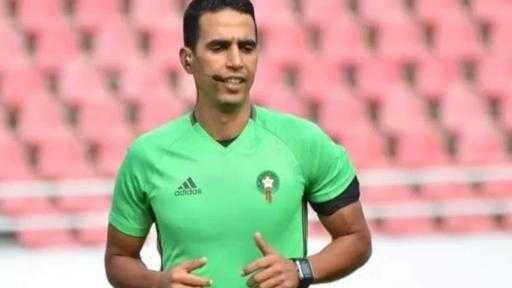 صافرة مغربية فى لقاء الفراعنة والنسور.. ماذا ينتظر مصر ونيجيريا تحكيميًا؟