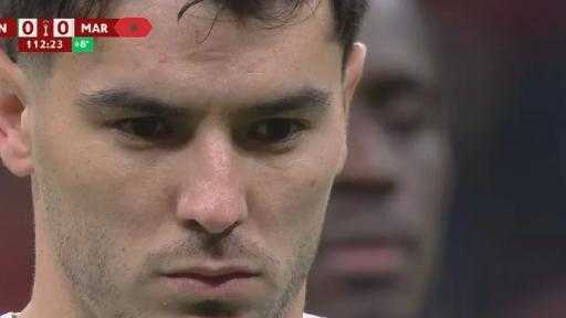 بعد ضياع ضربة الجزاء القاتلة.. إنريكى يساند دياز:  إنه لاعب استثنائى.. الأخطاء جزء من الرياضة