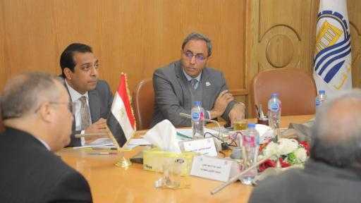 بشراكة مجتمعية.. محافظ قنا يطلق رؤية جديدة لأول تجربة للتسوق الراقي وممشى حضاري بقلب المدينة عبدالحليم: إنشاء سوق أسبوعي للباعة الجائلين