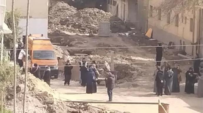 ”وداع حزين لضحايا الغاز”.. انتظار مؤلم أمام مشرحة مستشفى ناصر العام لتشييع أسرة شبرا الخيمة