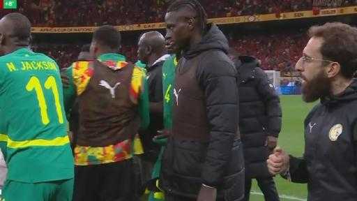 “كنا فى خطر”.. رئيس الاتحاد السنغالى يفجر مفاجآت صادمة عن كواليس نهائى أمم إفريقيا