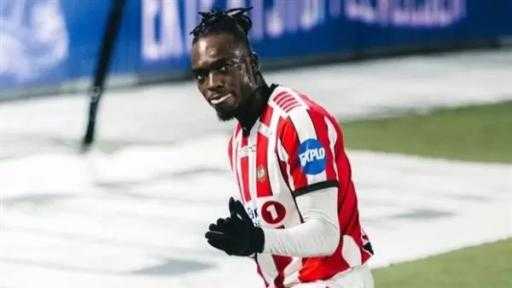 تفاصيل صفقة إيلتسين كامويش.. الأهلى يعزز هجومه بخيار إفريقى جديد