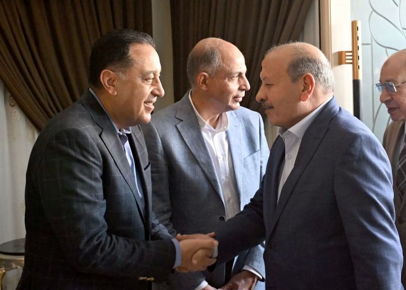 النائب محمود عبد الحفيظ يستقبل رئيس الوزراء