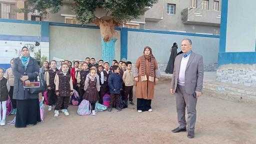 مع انطلاق الفصل الدراسى الثانى  وكيل وزارة التعليم بأسيوط يتفقد 8 مدارس بالبدارى