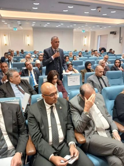 النائب : حمادة حلبي خلال الاجتماع 