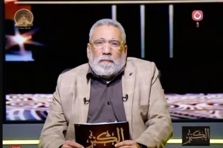 الإعلامي أشرف محمود