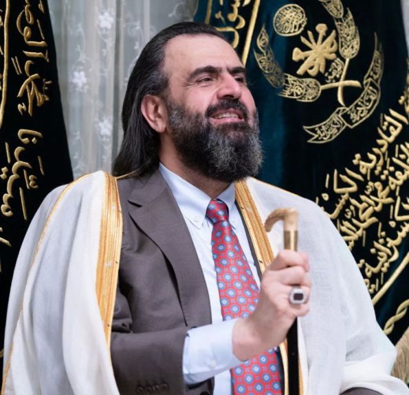 الشيخ نهرو الكسنزان ..رئيس الطريقة القادرية الكسنزانية بالعالم 