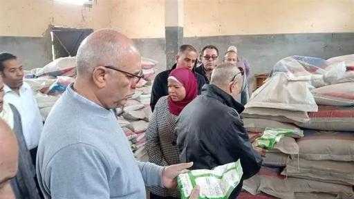 المنيا : ثلاث طرق للابلاغ عن المخالفات التموينية