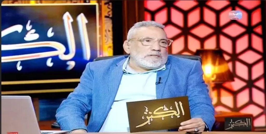 الإعلامي أشرف محمود